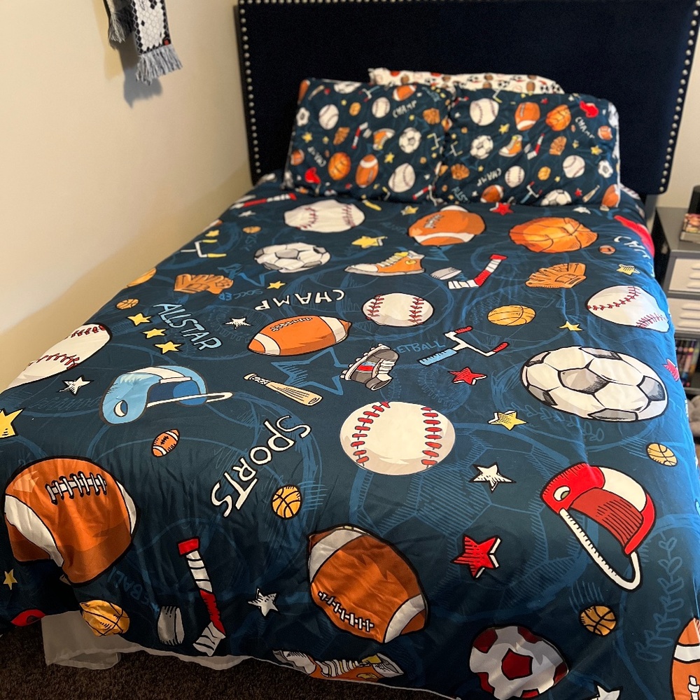 Sports Comforter-Queen